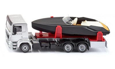 LKW mit Motorboot