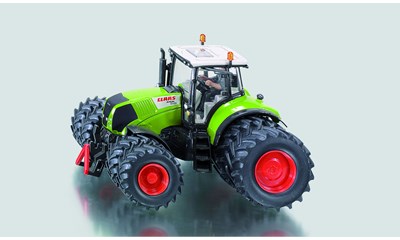 Claas Axion mit Doppelbereifung
